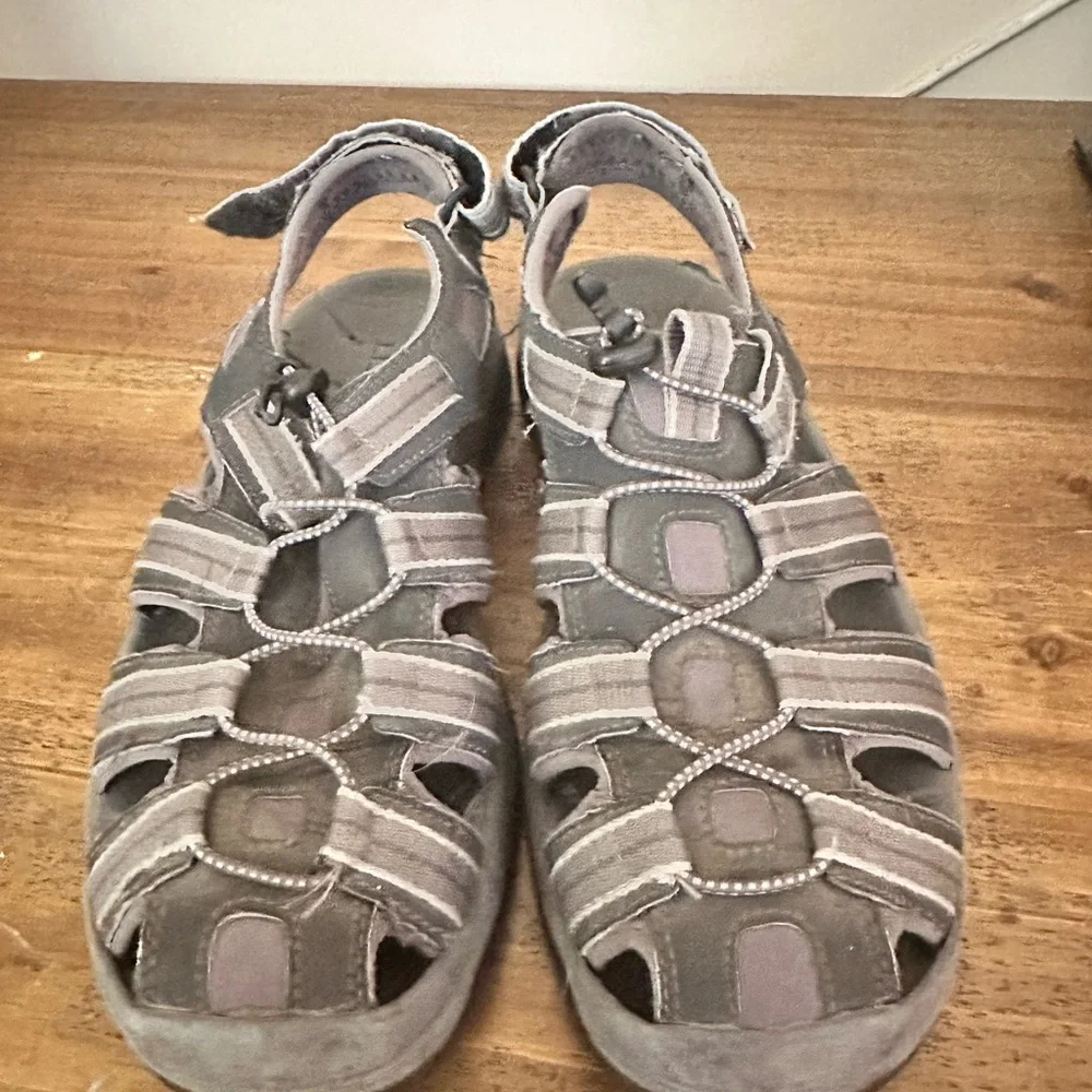 LL Bean Size 10.5 Men’s Explorer Outdoor Sports Fisherman Sandals Gray 274550